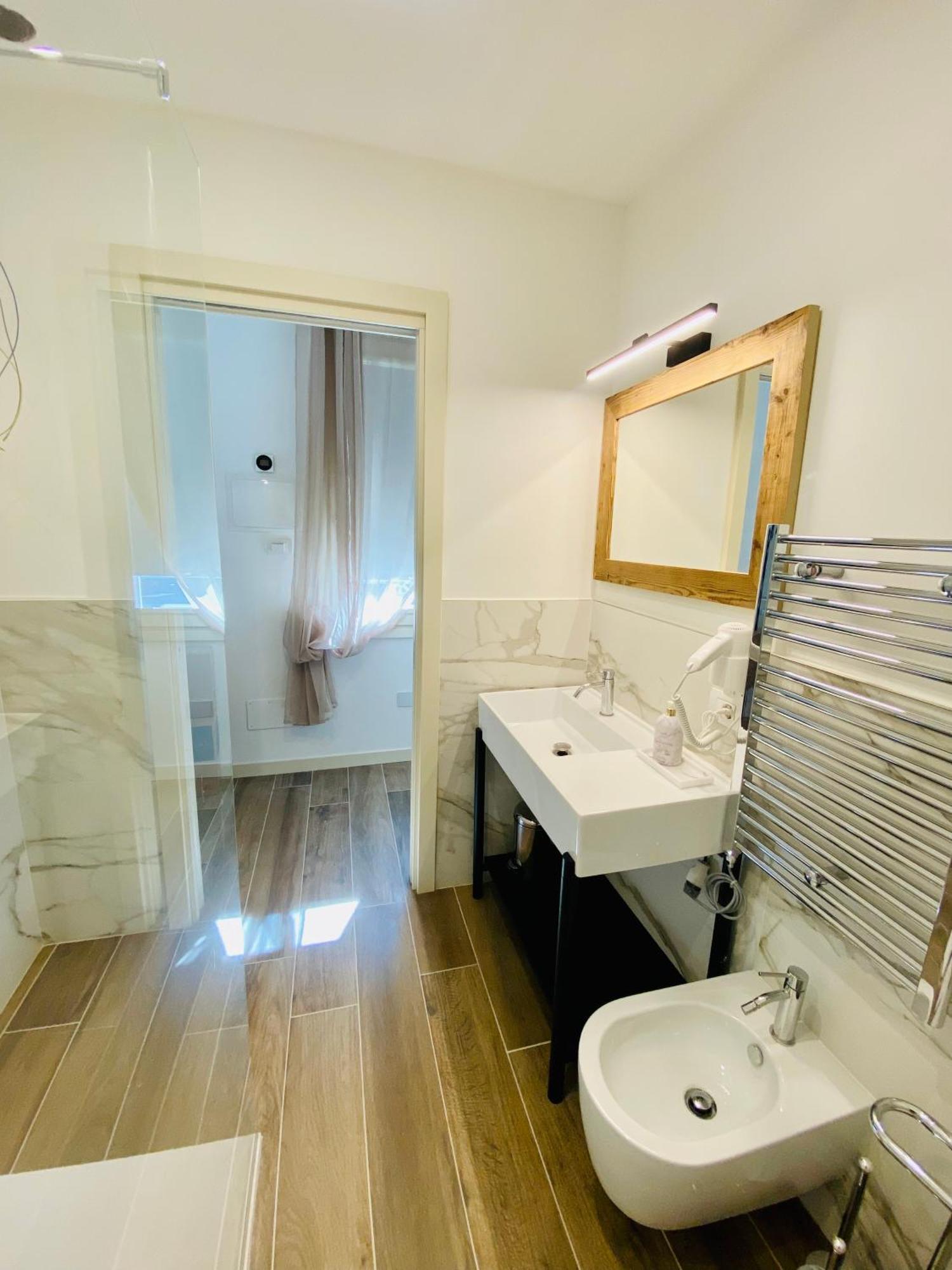 Star Soave Rooms - Locazione Turistica Eksteriør bilde